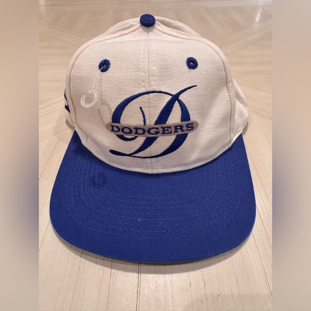 Vintage 90s Los Angeles Dodgers MLB Snapback Cap – White & Blue | NWOT